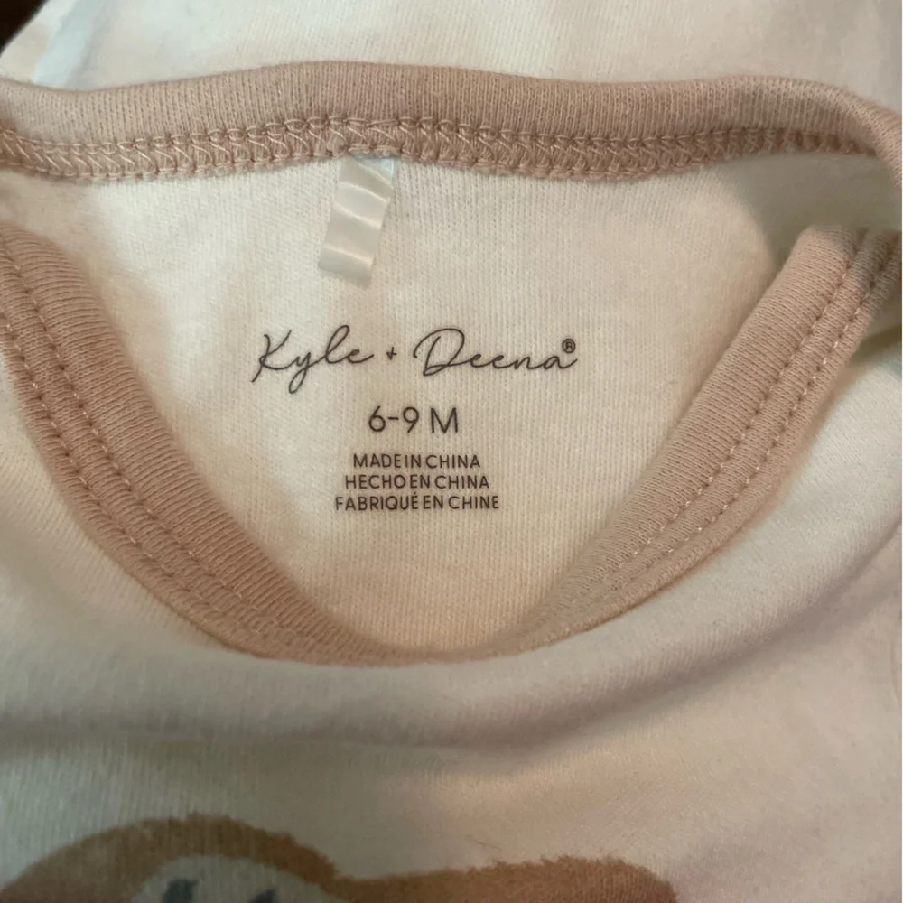 Kyle & Deanna Adorable Cream and Brown Elephant Print Baby One Piece Set 6/9M